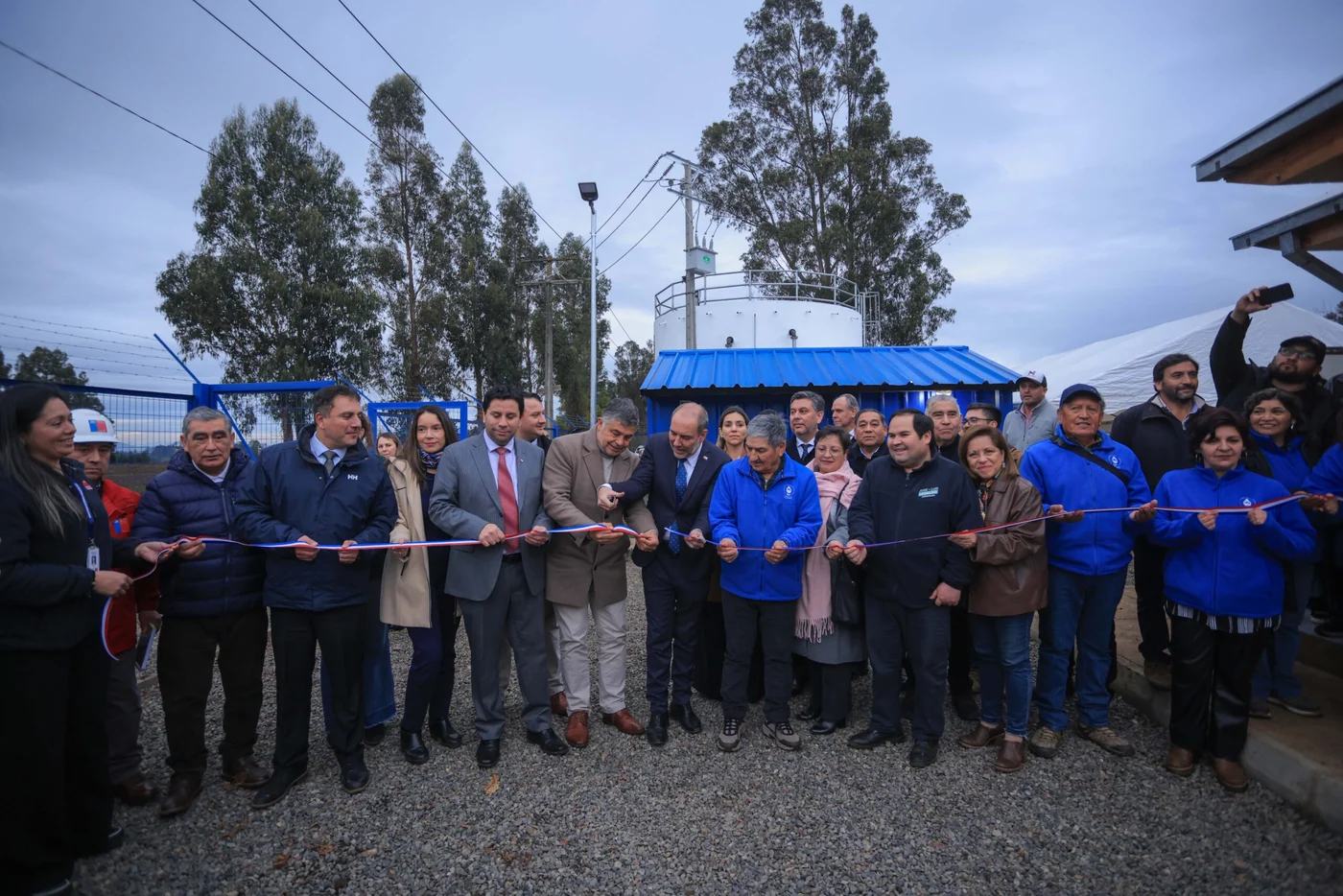 Presidente Kast y Biministro de Obras Públicas supervisan limpieza preventiva en Quebrada de Ramón ante sistema frontal