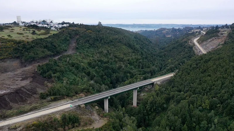 Puente Chacao alcanza un nuevo hito: finaliza la construcción de sus pilares con el hormigonado de la Pila Central